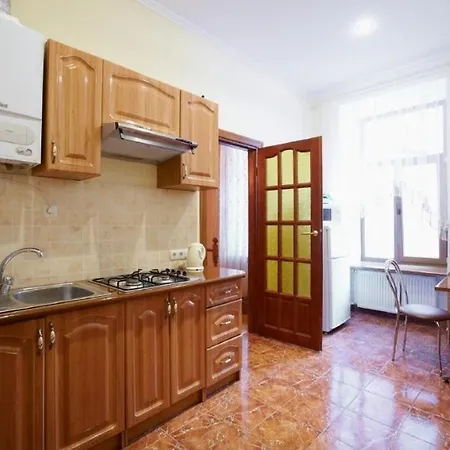 2 Anna Apartment